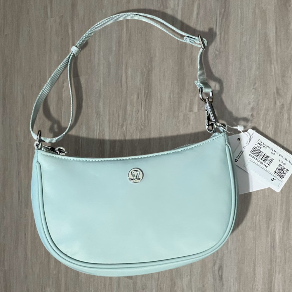 LULULEMON l Mini Shoulder Bag NWT - Picture 1 of 3